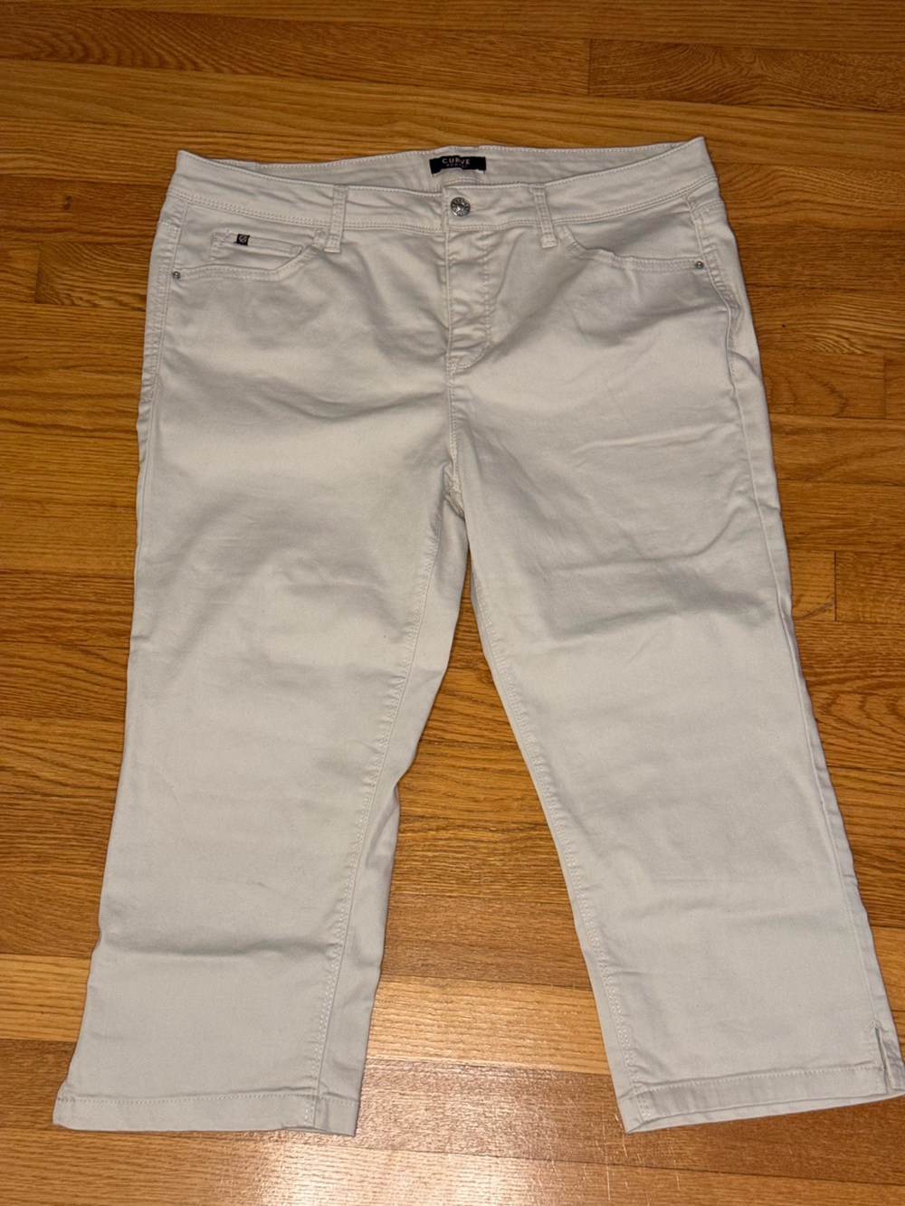 Curve Appeal Women’s Cropped Pants